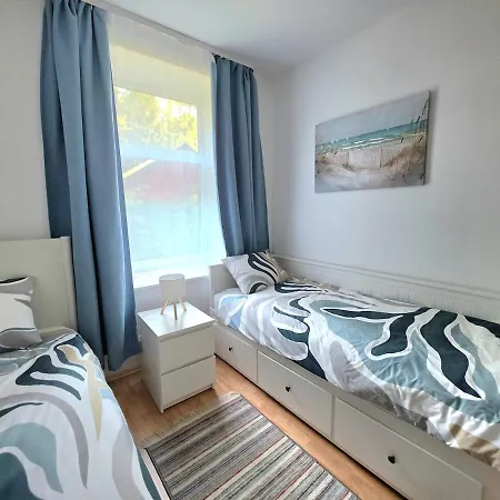 Spacious In Supeluse Area Lejlighed